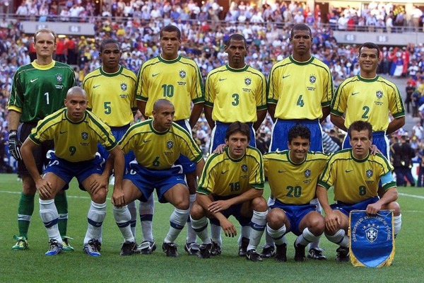 A qui le Brésil est-il opposé lors du match d'ouverture ?