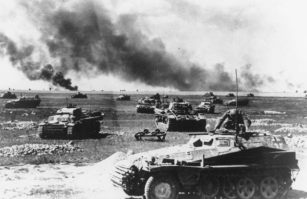 En juin 41, les nazis attaquent les russes dans ce que l'on appelle l'opération...
