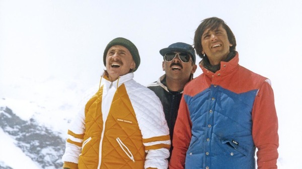 A quel chanteur français doit-on la BO du film "Just Because of You" ?