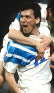 L'inoubliable Tony Cascarino a inscrit 70 buts sous le maillot de l'OM. Il était international...