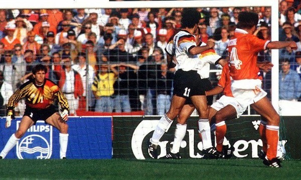 Lors de leur dernier match du Groupe 2, qui remporte la confrontation entre l'Allemagne et les Pays-Bas ?