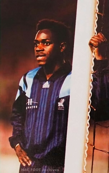 Cette marque française de hard discount a soutenu le HAC d'Ibrahim Ba dans les années 90 :