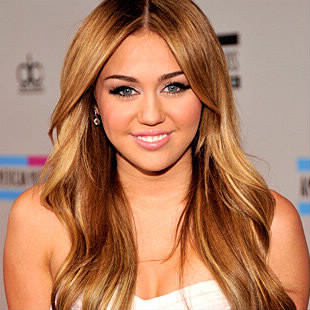Miley Cyrus est-elle chanteuse ?