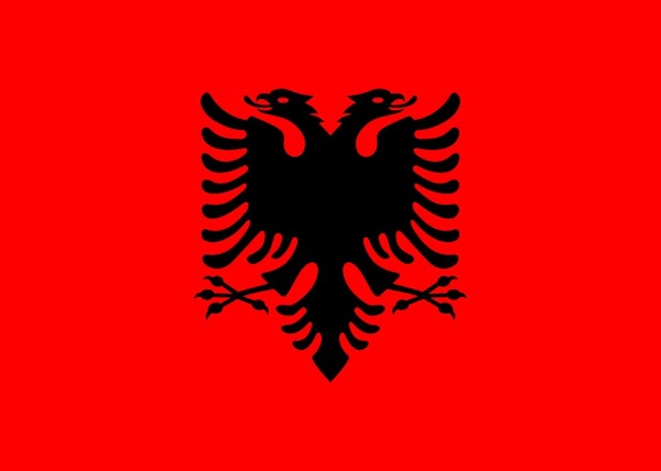 Le drapeau de quel pays est rouge avec un aigle noir au centre ?
