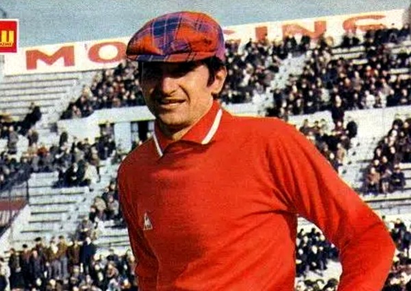 Au début des années 70, ce gardien de but a été champion de France avec l'ASSE et l'OM, il s'agit de ?