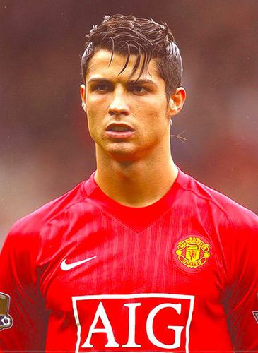 Ronaldo a été dans 4 clubs ?
