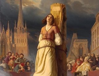 Jeanne d'Arc fut condamnée à être brûlée vive à _____ le 30 mai 1431 après un procès en hérésie
