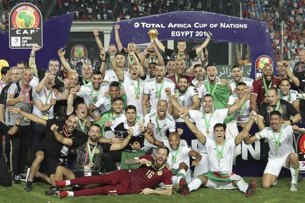 En 2019, l'Algérie remporte la seconde CAN de son histoire en battant le Sénégal 1-0. Qui est l'unique buteur de cette finale ?