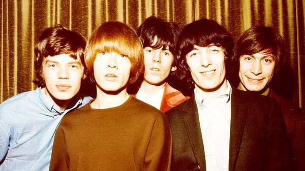 Quel membre des Rolling Stones a été retrouvé noyé dans sa piscine en 1969 ?