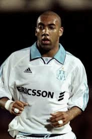 L'OM va également miser sur le talent du jeune Stéphane Dalmat qui évoluait la saison précédente à...
