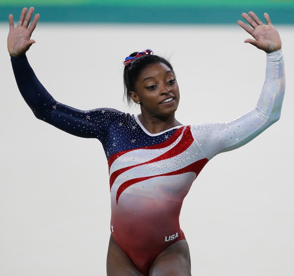 La gymnaste américaine 4x médaillé d'or olympique ?