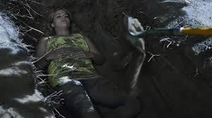 Qui a enterré Alison vivante ? saison 4
