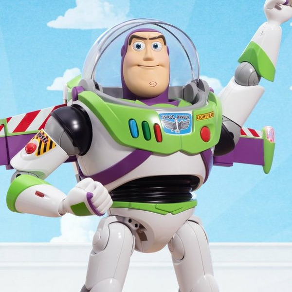 Dans quelle série de films Disney peut-on voir Buzz l'Eclair ?