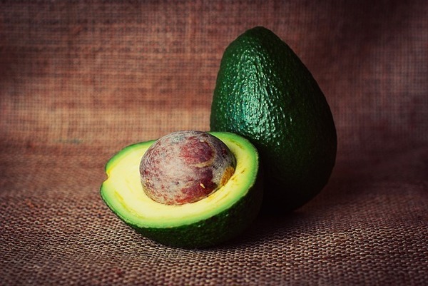 L'avocat donne des fibres pour la digestion.
