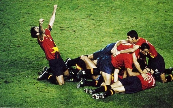 Contre qui l'équipe d'Espagne a-t-elle remporté la finale de Football ?