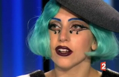 Quel(le) chanteur/euse français/aise Lady Gaga adore ?