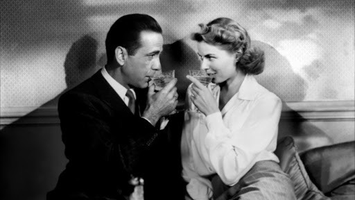 Dans Casablanca, Humphrey Bogart a pour partenaire :