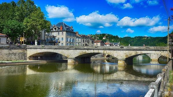 En quelle année est né le département de l' Aveyron ?