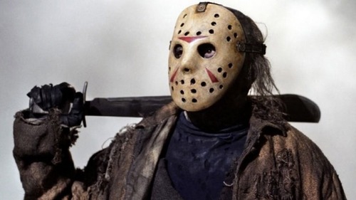 A partir de quel opus, Jason porte t-il son masque de hockey ?