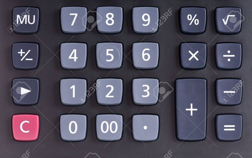 Sur une calculatrice traditionnelle le chiffre 6 n'est pas ?