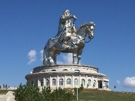 Où se trouve cette statue équestre de Gengis Khan ?