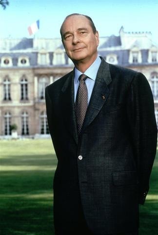 Contre qui Jacques Chirac remporte-t-il le second tour de l'élection présidentielle en 2002 ?