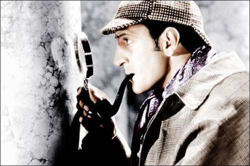 Comment s'appelle le célèbre docteur qui accompagne Sherlock Holmes dans ses enquêtes ?
