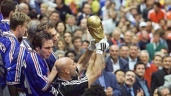 En 1998, quel gardien français n'est pas Champion du Monde ?
