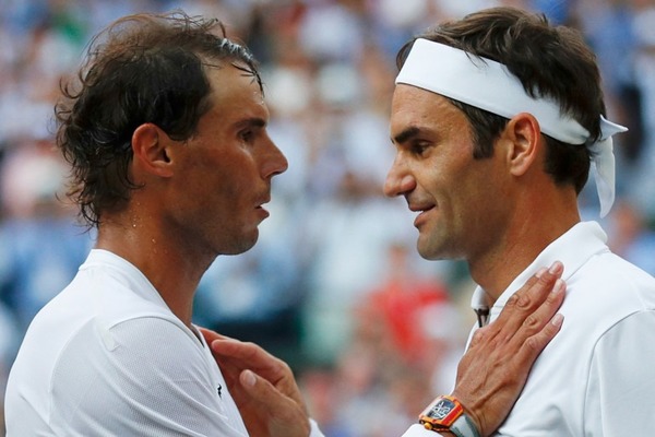 Lequel des deux a remporté le tournoi de Wimbledon le plus de fois ?