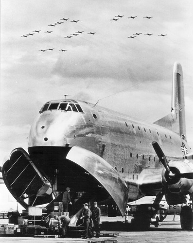 Le C-124 Globemaster II était-il un avion de transport lourd de l'United States Air Force ?