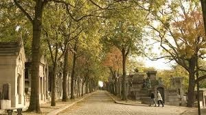 Dans quel arrondissement de Paris le cimetière du Père-Lachaise est-il situé ?