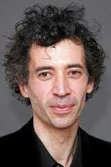 Revélé dans le film "Gainsbourg" il est aussi le professeur de chant de Louane dans "La famille Bélier" qui est-ce ?