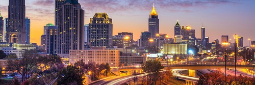 Parmi les 50 États des USA, dans lequel se situe la fameuse ville d'Atlanta ?
