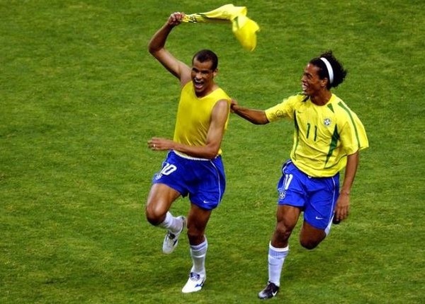 Rivaldo et Ronaldinho à Barcelone ?
