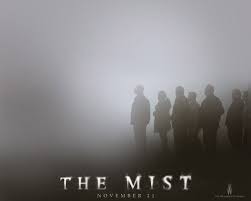 Qui est l'auteur du roman " The Mist " réadapté en film ?