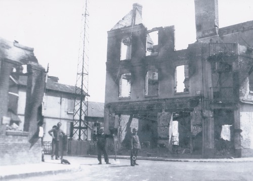 Blangy-sur-Bresle a été quasiment totalement détruite par les Allemands en...