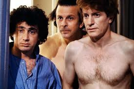 Roland Giraud, Michel Boujenah et André Dussolier sont à l'affiche de "3 hommes et ..."