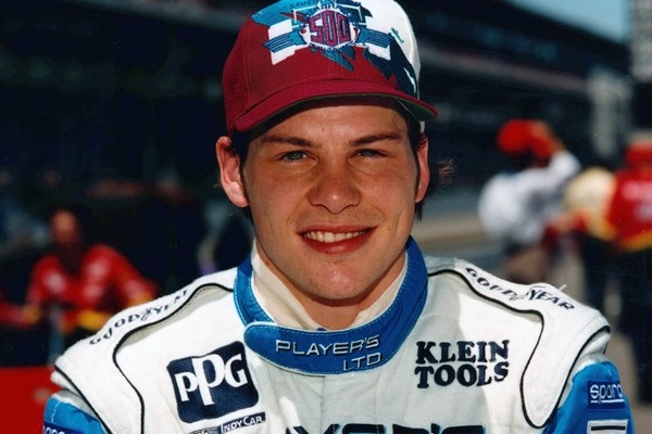 Champion du Monde en 1996, Jacques Villeneuve vient de quel pays ?