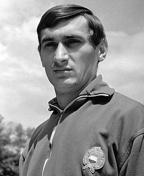 Le second meilleur buteur de l'histoire des JO c'est ce hongrois, il s'agit de ?