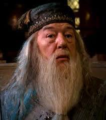 Quel est le prénom du professeur Dumbledore ?