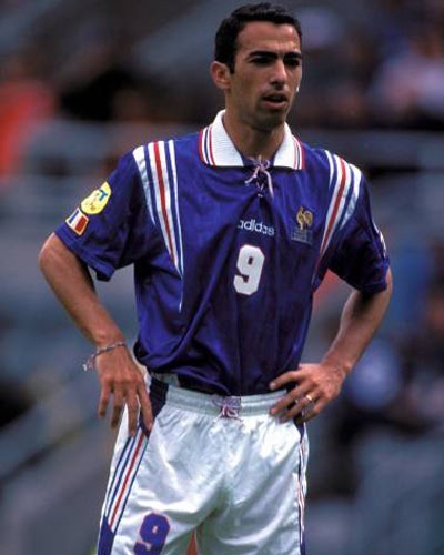 Contre quelle équipe a-t-il inscrit son unique but de l'Euro 96 ?