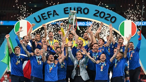 L' Italie a remporté cet Euro, qui en était le sélectionneur ?