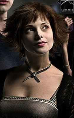 Comment se nomme Alice Cullen dans la réalité ?