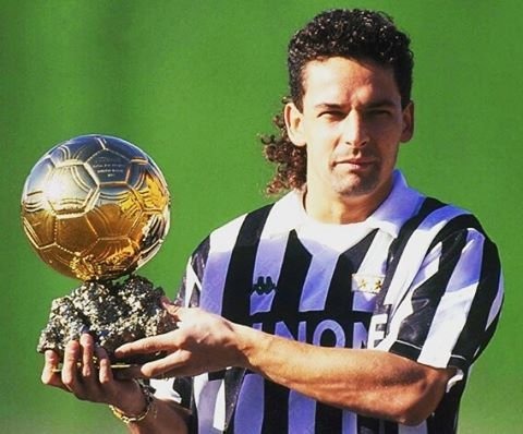 En quelle année l'italien Roberto Baggio remporte-t-il le Ballon d'Or ?