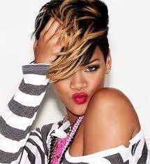Sur quoi chante Rihanna ?