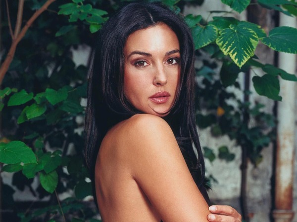 Qui est cette actrice bien connue des français ?