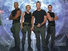 O'Neil, Carter Jackson et Teal'c forment l'équipe SG-1 dans :