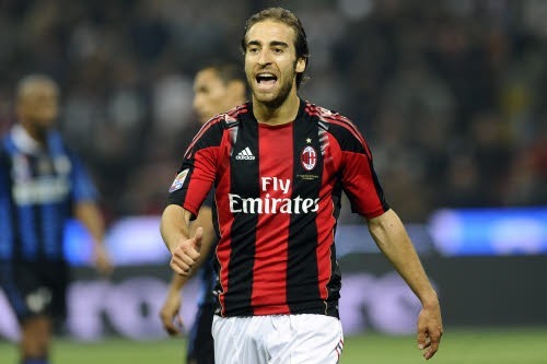 Quand il rejoint l'AC Milan en 2008, quel club Mathieu Flamini vient-il de quitter ?
