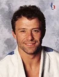 1988 : Il remporte la Médaille d'Or Olympique de Judo, c'est ?