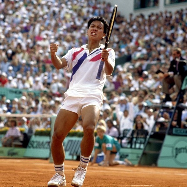 Michael Chang est à ce jour le plus jeune vainqueur de l'histoire du tournoi.